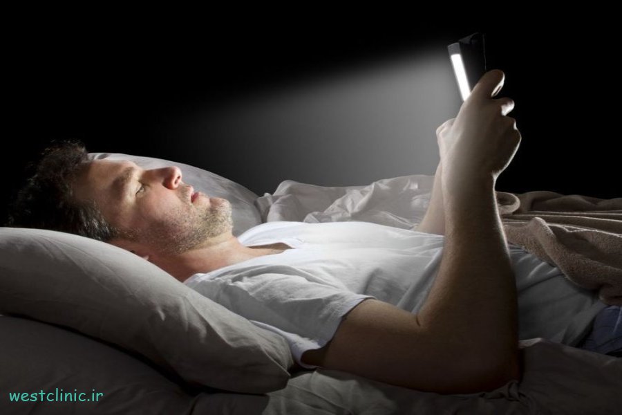 تاثیرات استفاده از موبایل در هنگام خواب
