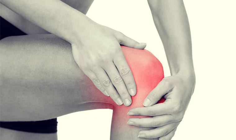 علائم و تشخیص آسیب رباط صلیبی زانو1